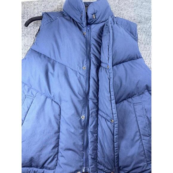 St. John's Bay Puffer Vest Men's L Navy Full Zip Quilted Lined Warm - Picture 10 of 15